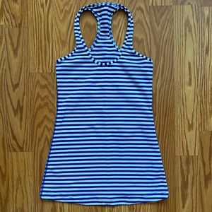 Like new Lululemon Tank, Size XS